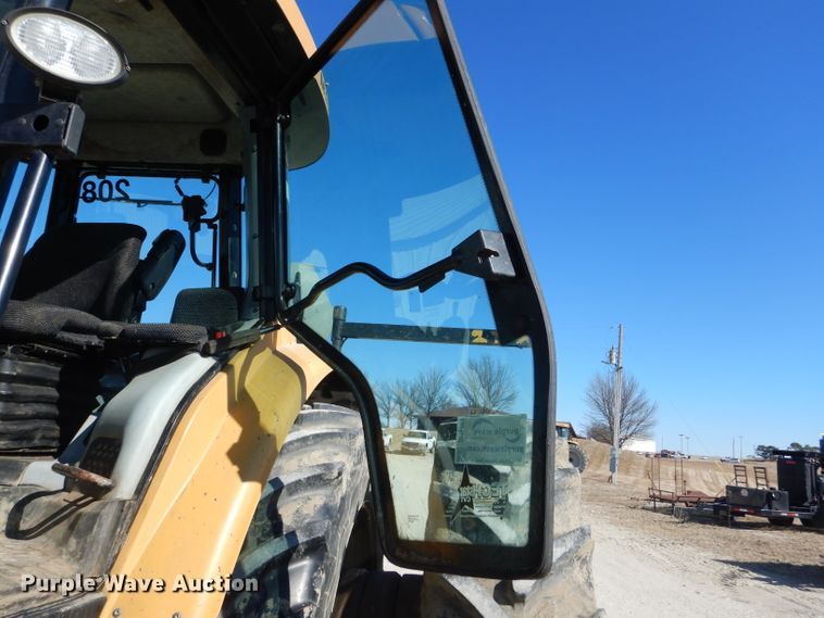 image for item DH6458 2008 Challenger MT635B MFWD tractor