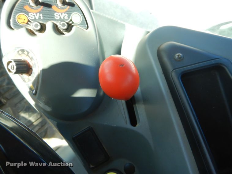 image for item DH6458 2008 Challenger MT635B MFWD tractor