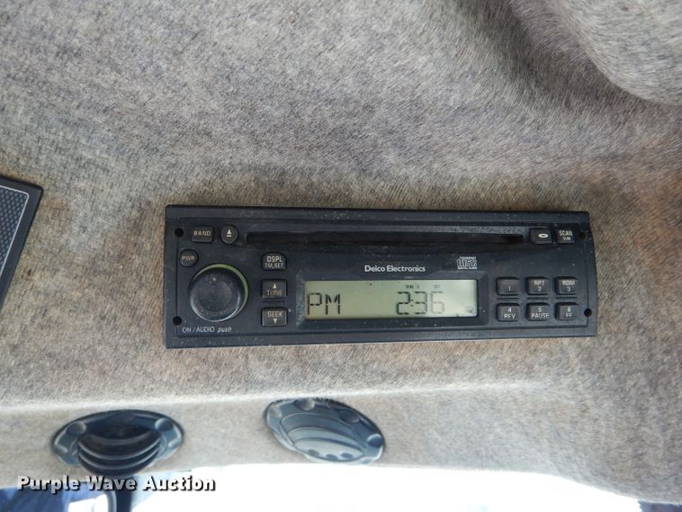 image for item DH6458 2008 Challenger MT635B MFWD tractor