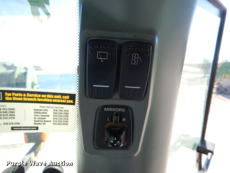 image for item DH6458 2008 Challenger MT635B MFWD tractor