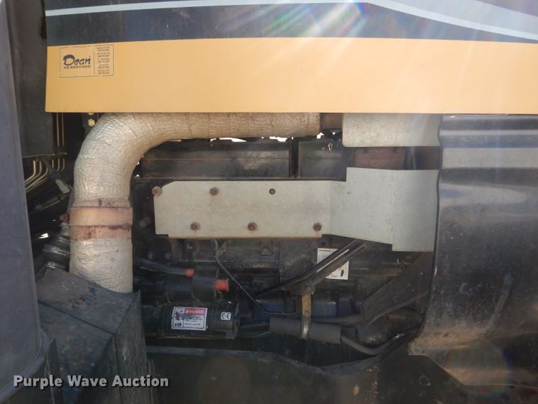 image for item DH6458 2008 Challenger MT635B MFWD tractor