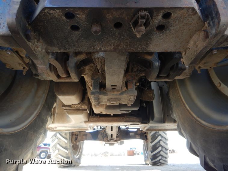 image for item DH6458 2008 Challenger MT635B MFWD tractor