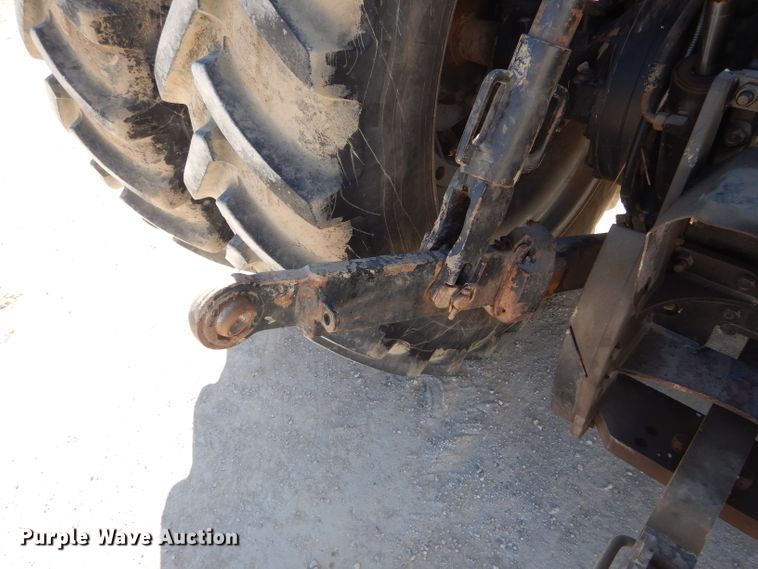 image for item DH6458 2008 Challenger MT635B MFWD tractor