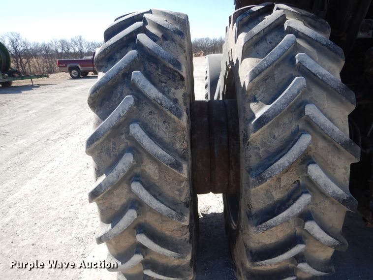 image for item DH6458 2008 Challenger MT635B MFWD tractor