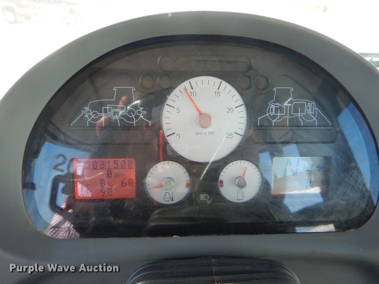 image for item DH6459 2008 Challenger MT635B MFWD tractor