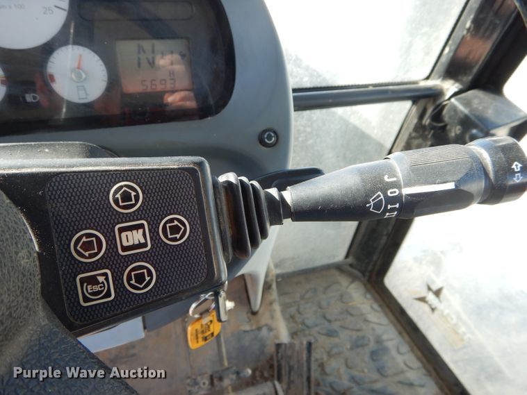 image for item DH6459 2008 Challenger MT635B MFWD tractor