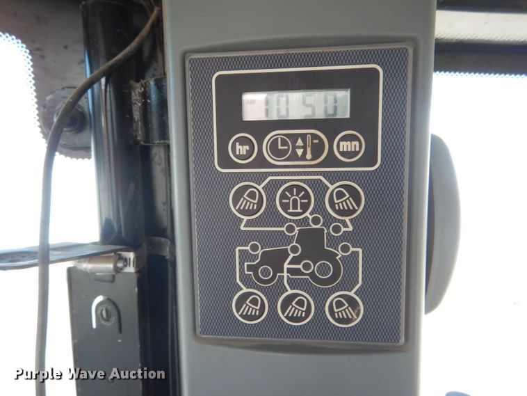 image for item DH6459 2008 Challenger MT635B MFWD tractor