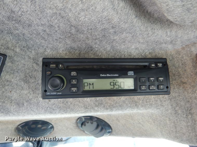 image for item DH6459 2008 Challenger MT635B MFWD tractor