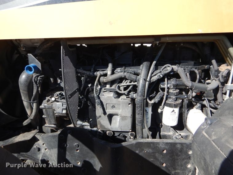 image for item DH6459 2008 Challenger MT635B MFWD tractor