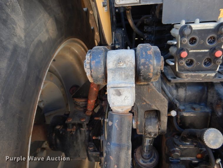 image for item DH6459 2008 Challenger MT635B MFWD tractor