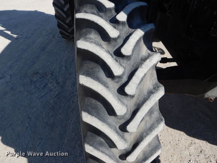 image for item DH6459 2008 Challenger MT635B MFWD tractor