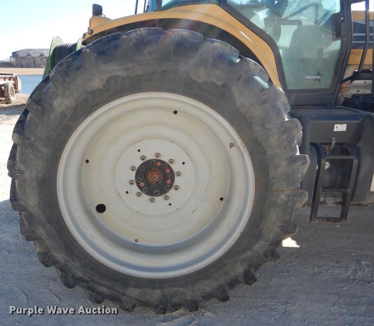 image for item DH6459 2008 Challenger MT635B MFWD tractor