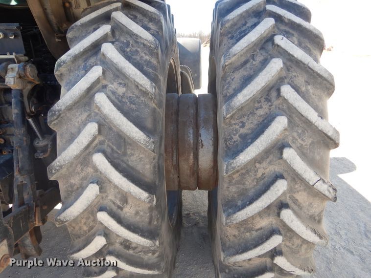 image for item DH6459 2008 Challenger MT635B MFWD tractor