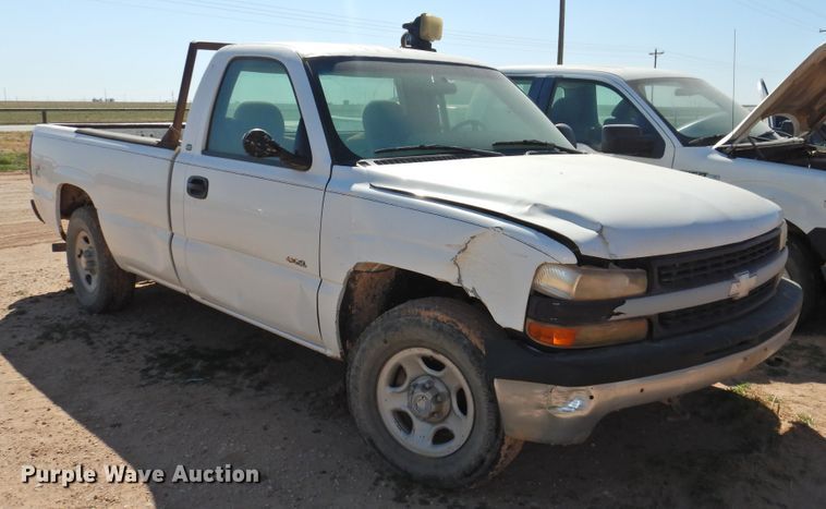 image for item DI0036 1999 Chevrolet Silverado 1500 pickup truck