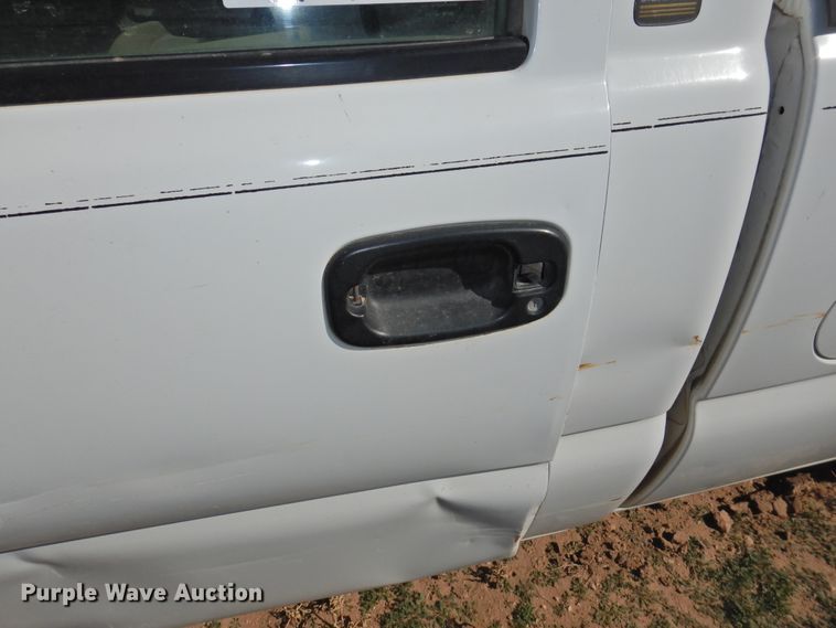 image for item DI0036 1999 Chevrolet Silverado 1500 pickup truck