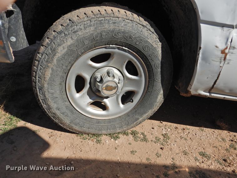 image for item DI0036 1999 Chevrolet Silverado 1500 pickup truck