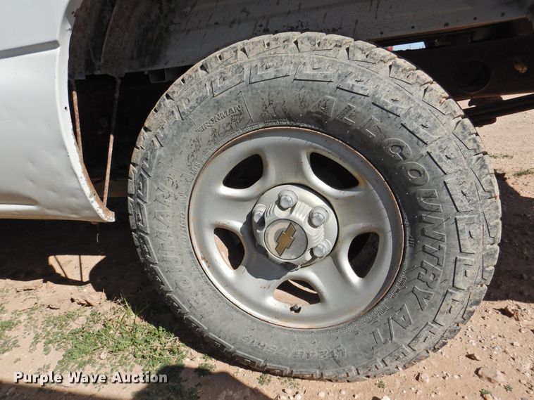 image for item DI0036 1999 Chevrolet Silverado 1500 pickup truck