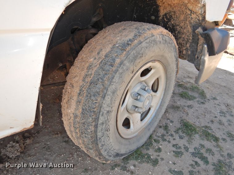 image for item DI0036 1999 Chevrolet Silverado 1500 pickup truck