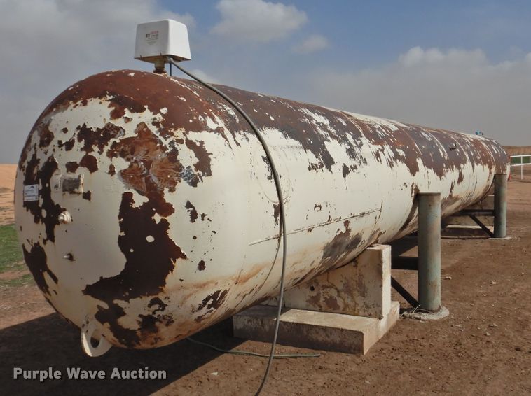 image for item DI0048 Water pressure tank