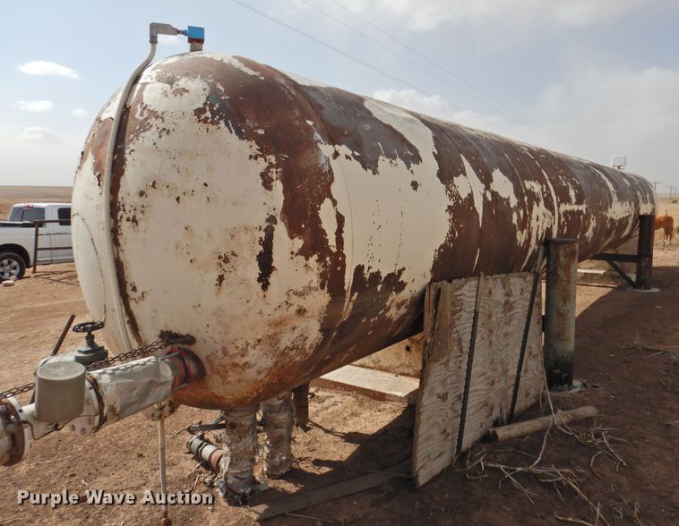 image for item DI0048 Water pressure tank