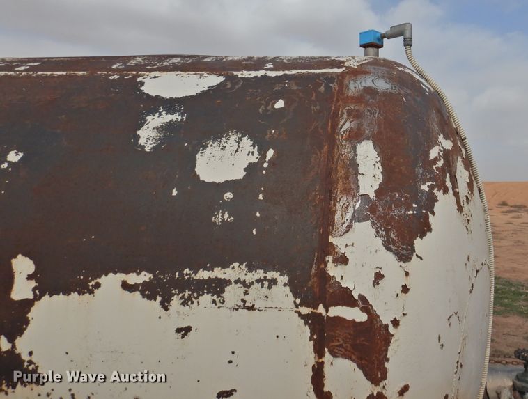 image for item DI0048 Water pressure tank