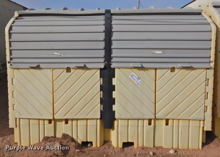 image for item DI0050 (13) Ultratec Ultra-Hard top spill pallets