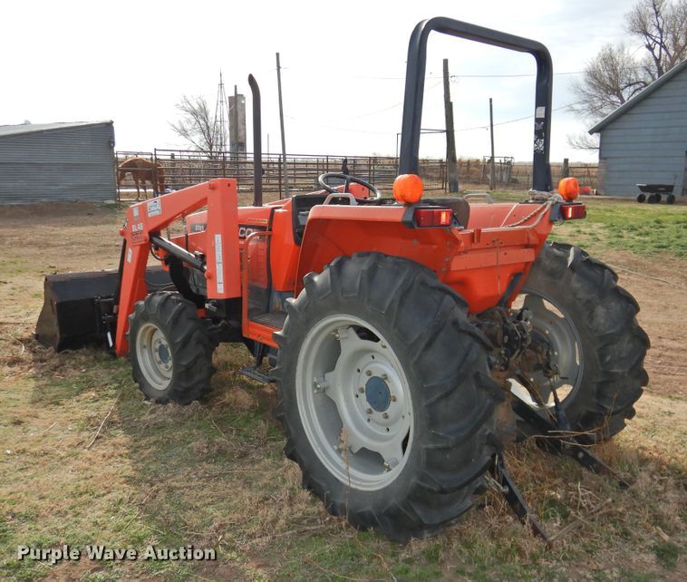 image for item DI0052 AGCO ST45 tractor