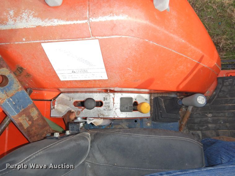 image for item DI0052 AGCO ST45 tractor