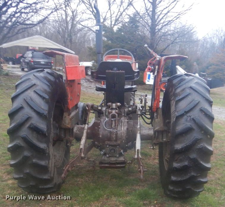 image for item DI2465 Massey Ferguson 165 tractor