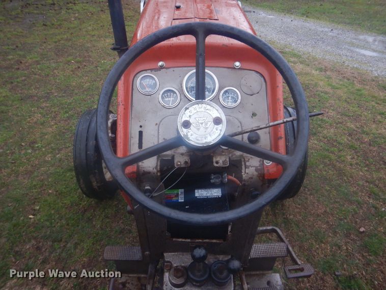 image for item DI2465 Massey Ferguson 165 tractor