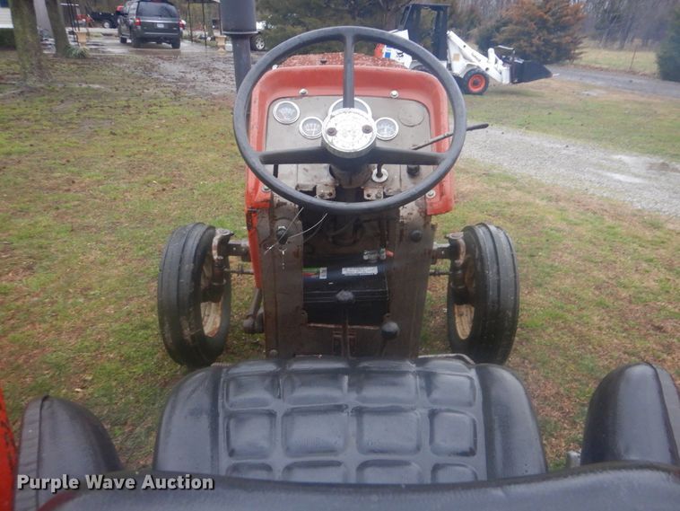 image for item DI2465 Massey Ferguson 165 tractor