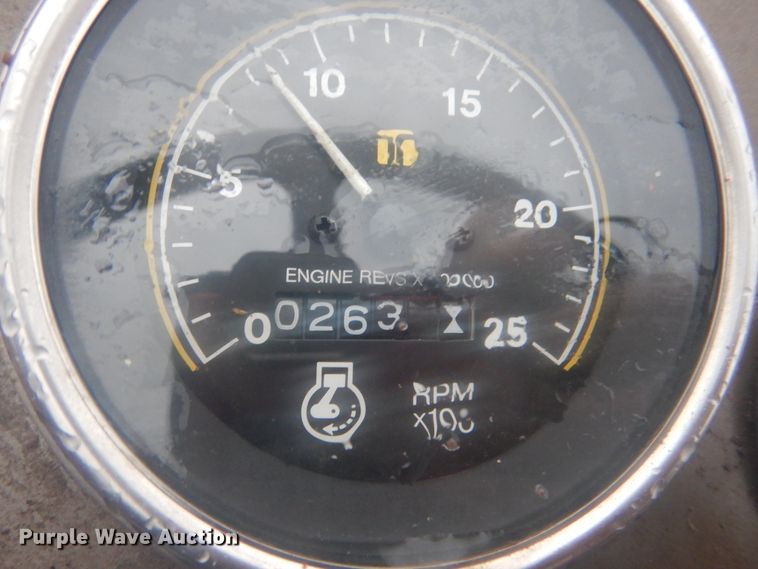 image for item DI2465 Massey Ferguson 165 tractor