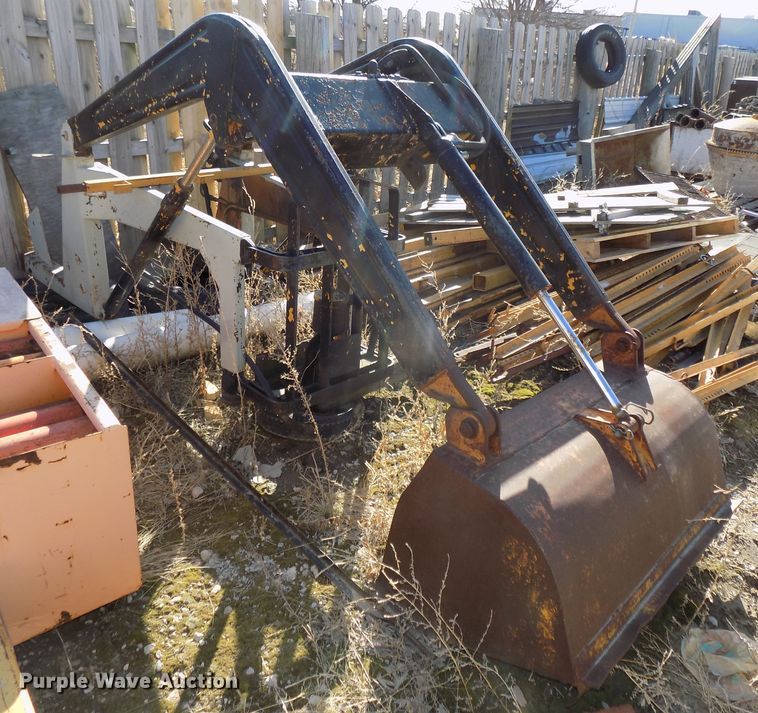 image for item DO9404 Midwestern Industries 101A loader