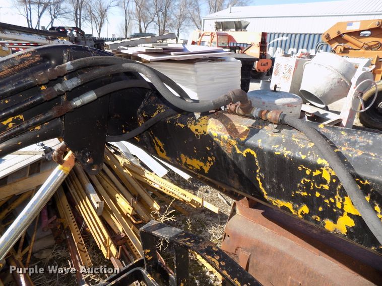 image for item DO9404 Midwestern Industries 101A loader