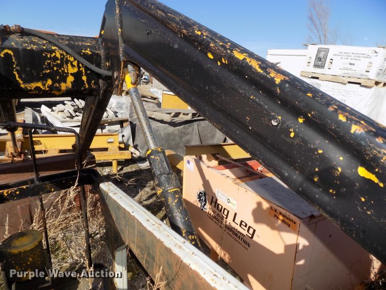 image for item DO9404 Midwestern Industries 101A loader