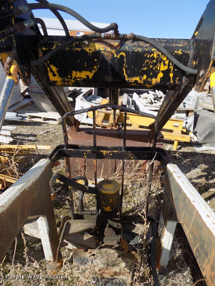 image for item DO9404 Midwestern Industries 101A loader