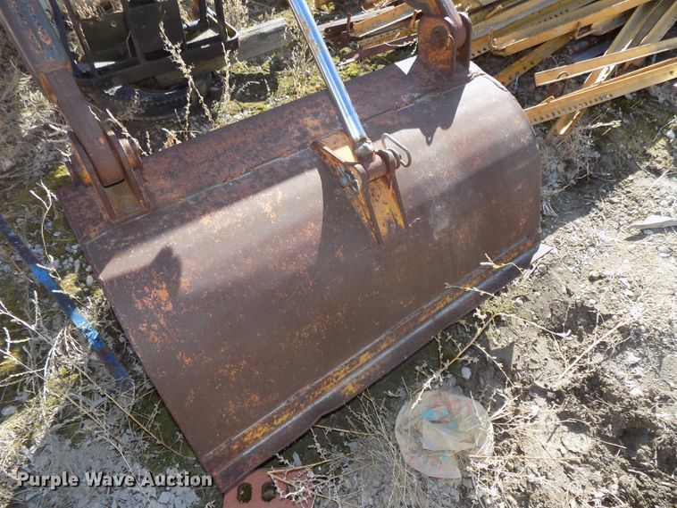 image for item DO9404 Midwestern Industries 101A loader