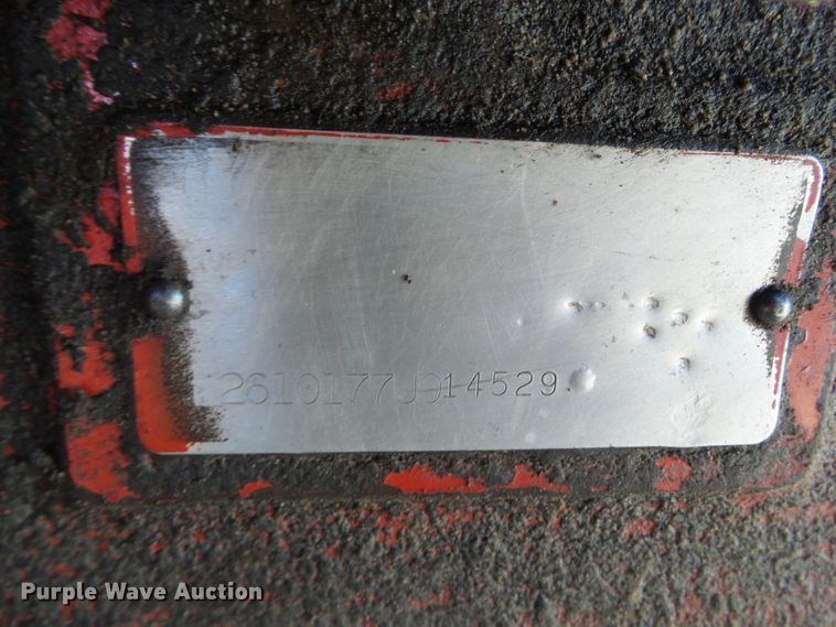 image for item EM9926 1976 International 1086 tractor