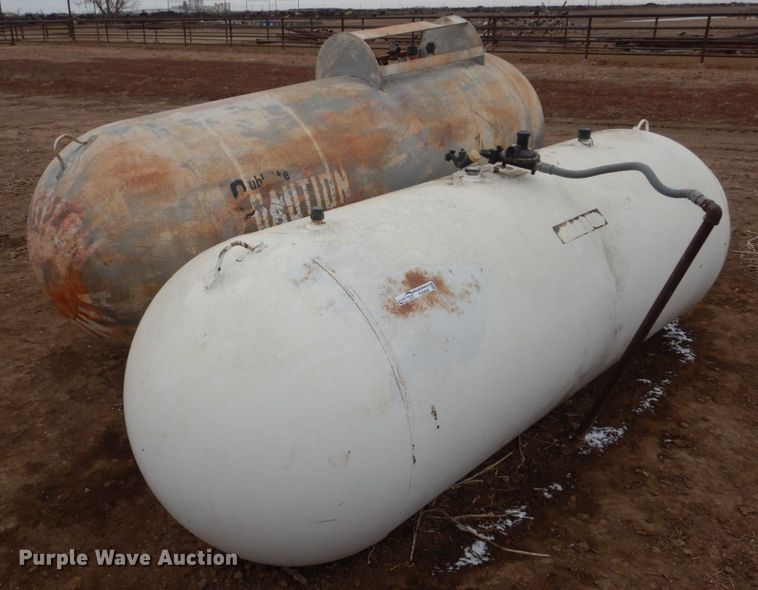 image for item FG9998 (2) tanks