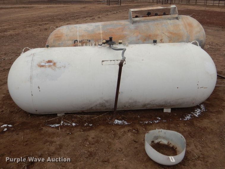 image for item FG9998 (2) tanks