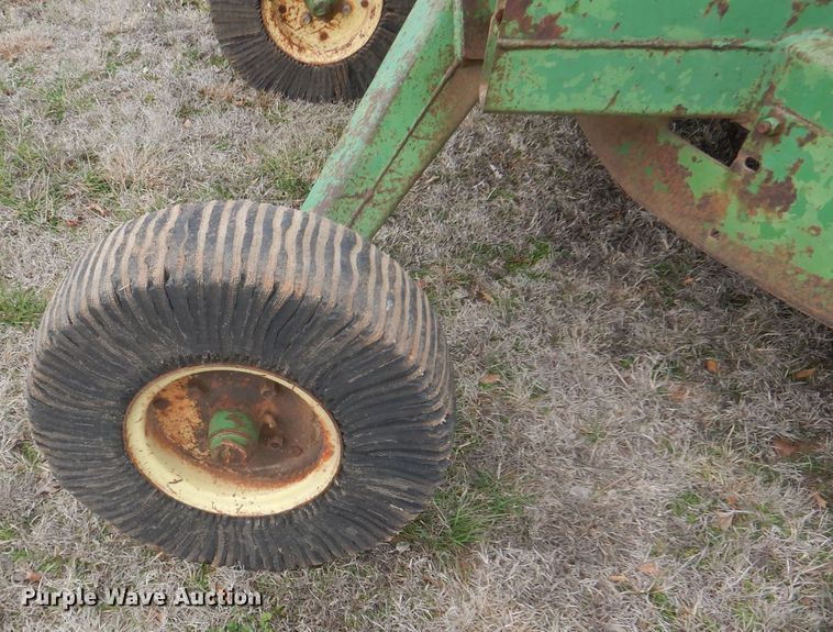 image for item GE9240 John Deere 1508 batwing rotary mower