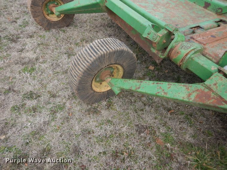 image for item GE9240 John Deere 1508 batwing rotary mower