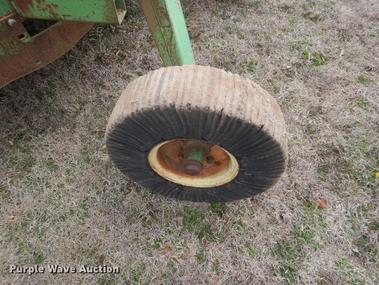 image for item GE9240 John Deere 1508 batwing rotary mower