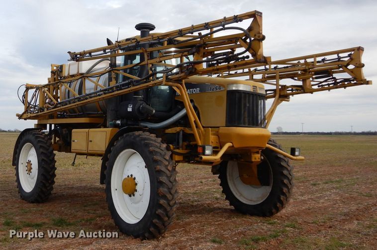 image for item GK9047 Rogator 1254 sprayer