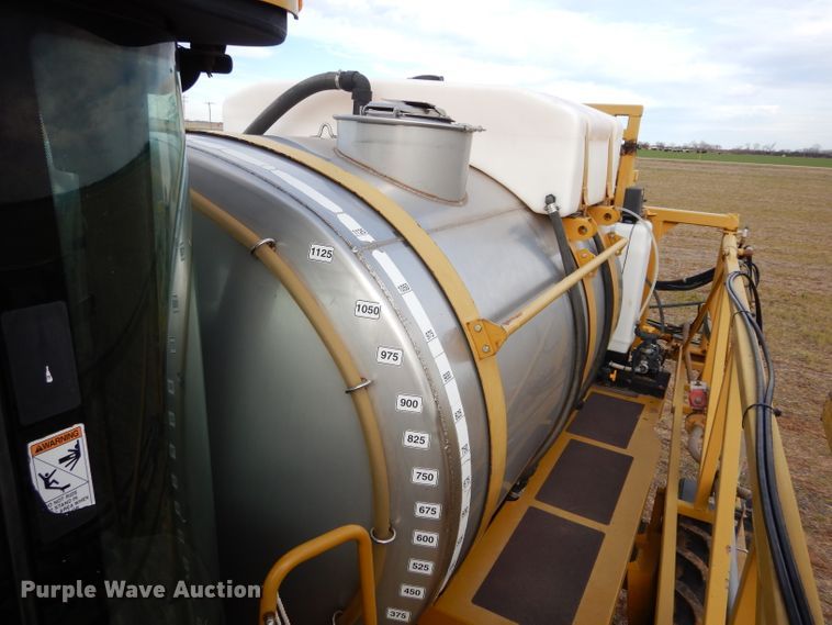 image for item GK9047 Rogator 1254 sprayer