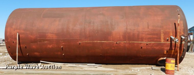 image for item GN9992 (2) tanks