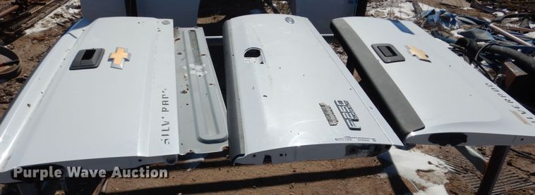 image for item GO9000 (3) pickup truck tailgates