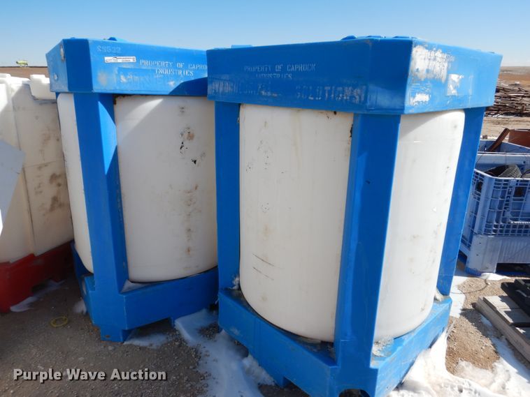 image for item GO9004 Approximately 15 poly shuttle tanks