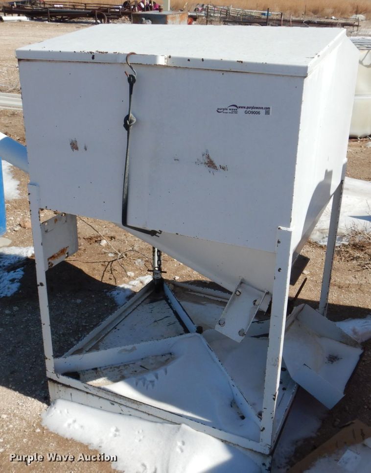 image for item GO9006 Pellet feeder