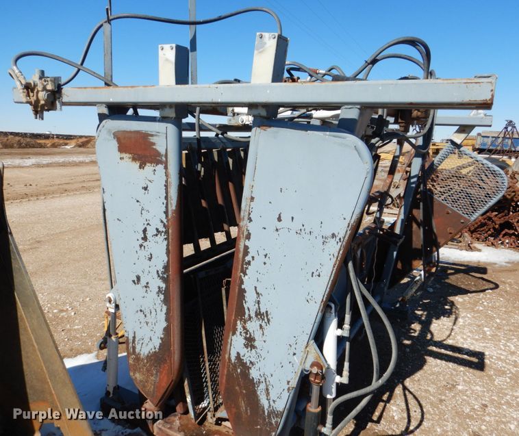 image for item GO9007 Bowman squeeze chute